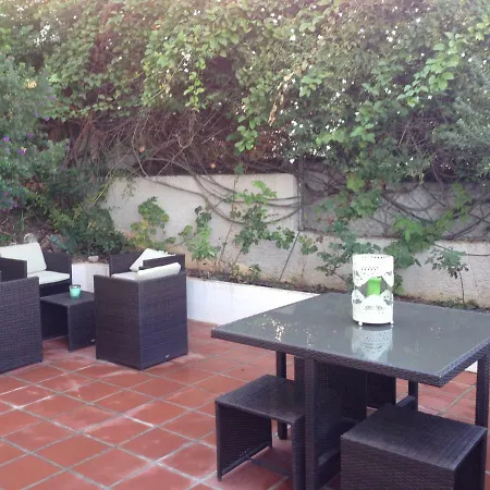 Apartamento-estudio En Con Piscina Malaga